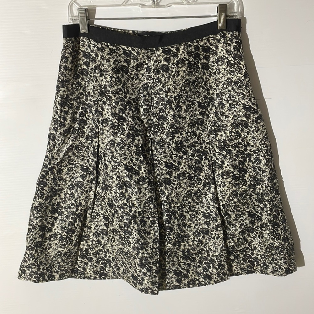 Banana Republic 100% Silk Black Floral A-line Skirt